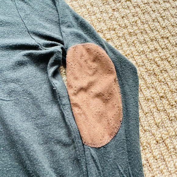 Zara Trafaluc Knit Olive Green Elbow Suede Patch Crewneck Pullover Sweater Small - Picture 4 of 10